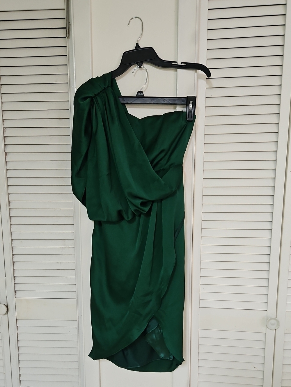 Charisma Emerald One-Shoulder Draped Cocktail Dress